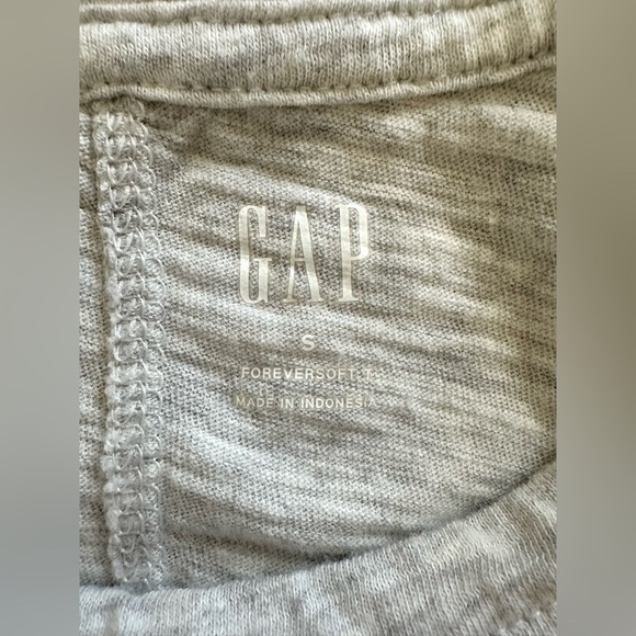 GAP ForeverSoft Tee Shirt Women’s Small Gray Short Sleeve 100% Cotton - Picture 3 of 4